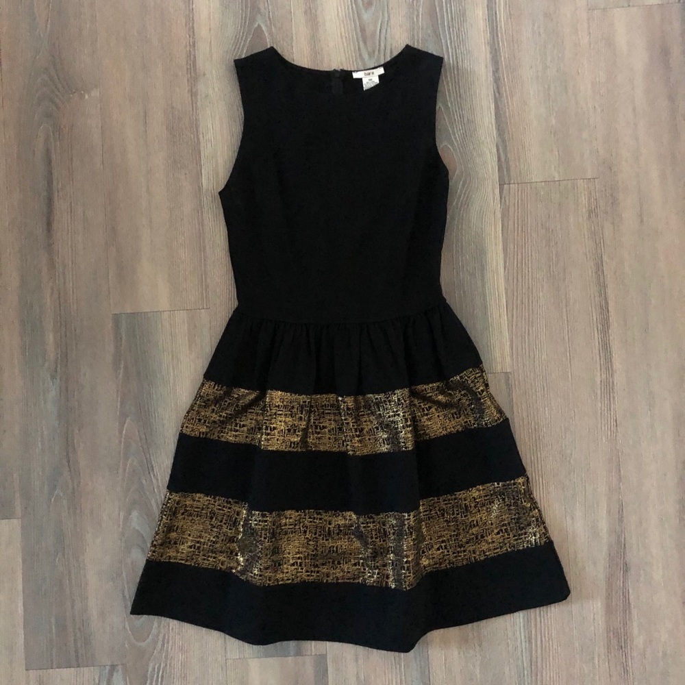 ✨ Bar III Black & Gold Fit-and-Flare Party Dress (Size M) - Picture 3 of 10